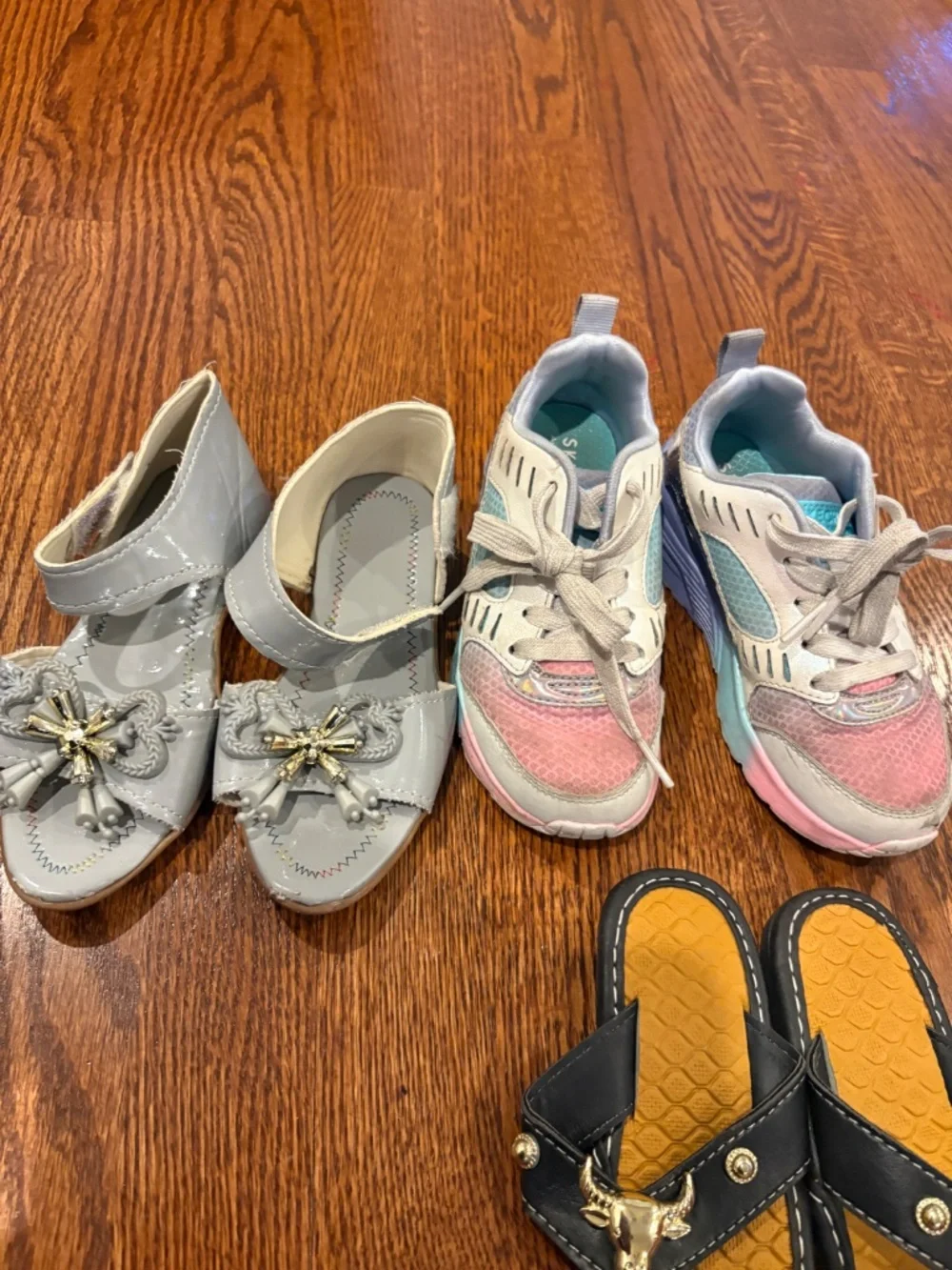 Girls Mixed fall / winter shoes and boots including UGGS